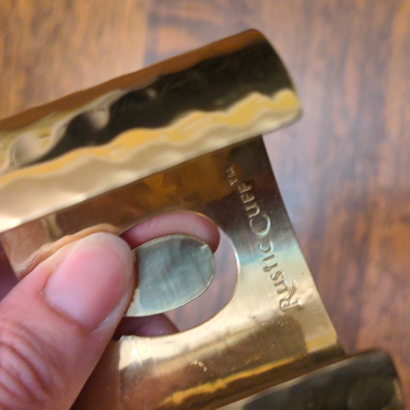 Rustic cuff - Picture 2 of 3